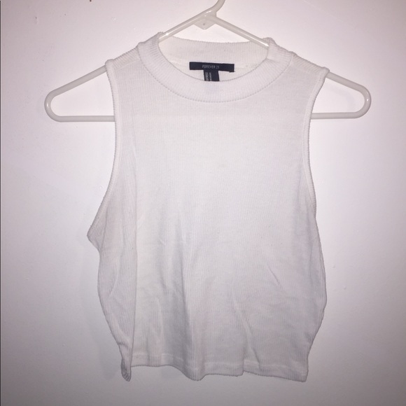 White tank cropped shirt - Picture 1 of 3